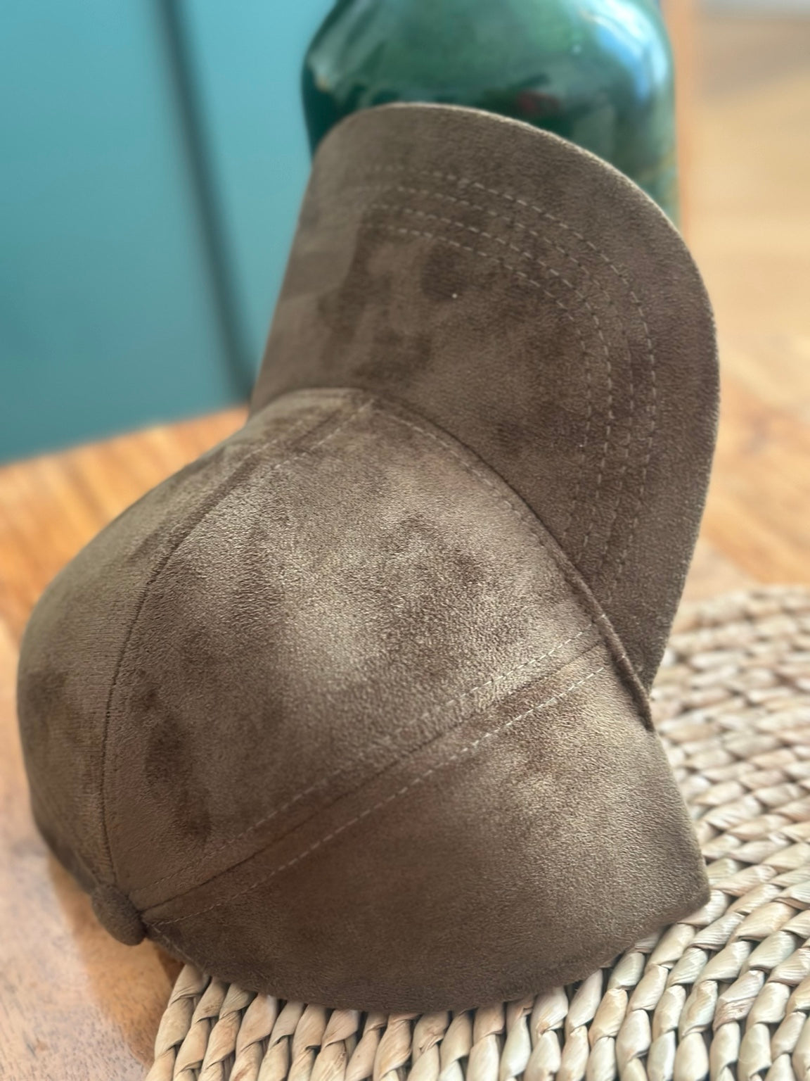Casquette Palma kaki, vue de la forme et de la visière – MYLO