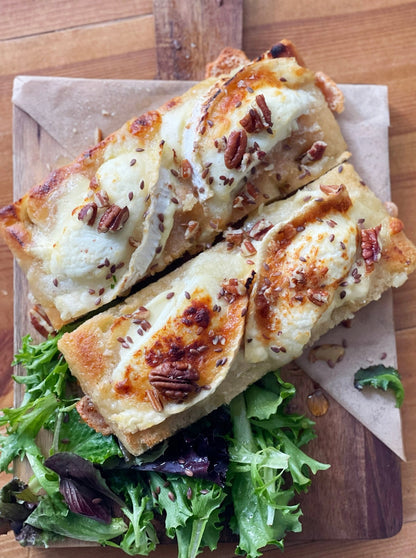Flatbread Chèvre Miel