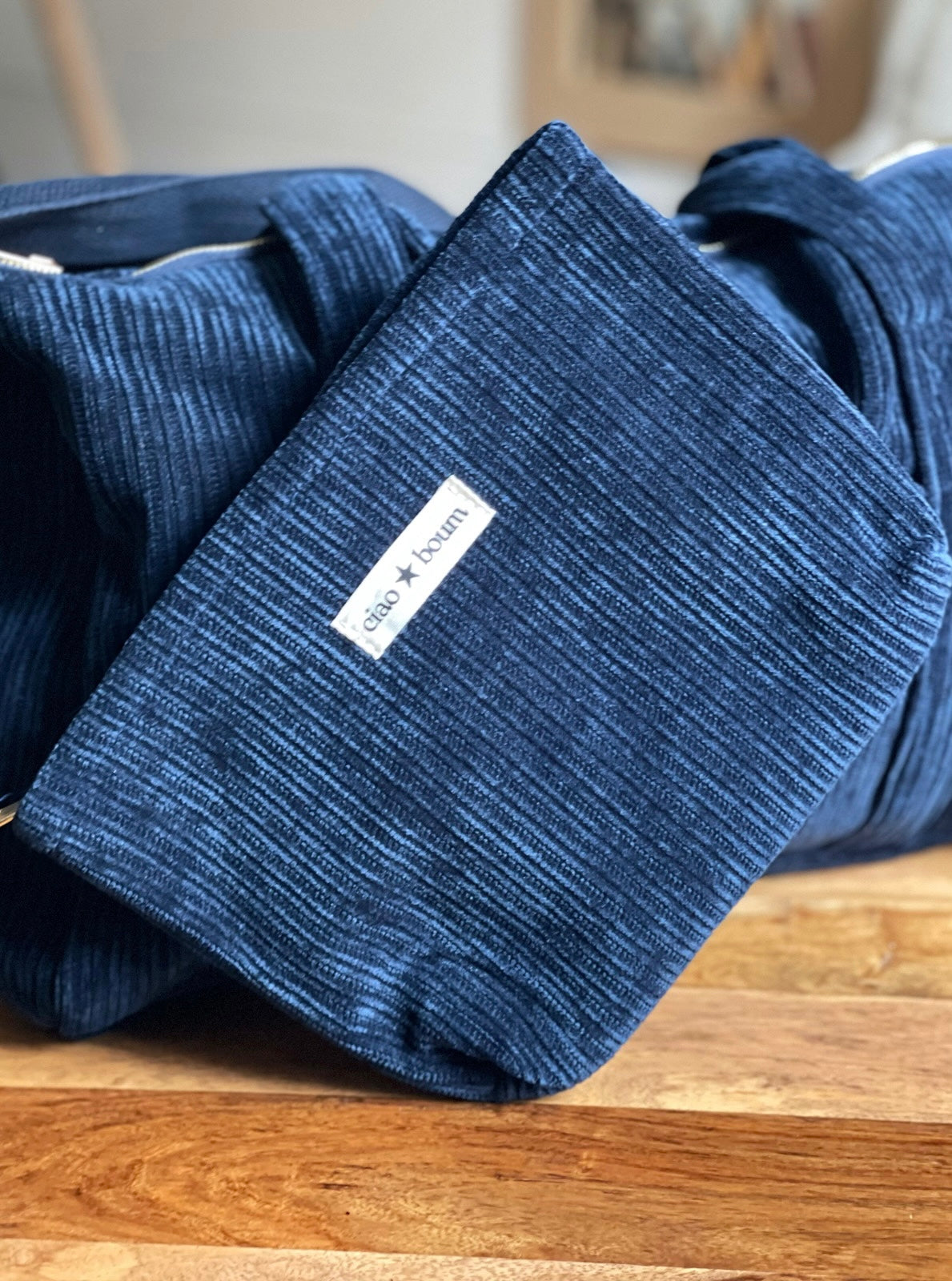 Pochette ciao bleu