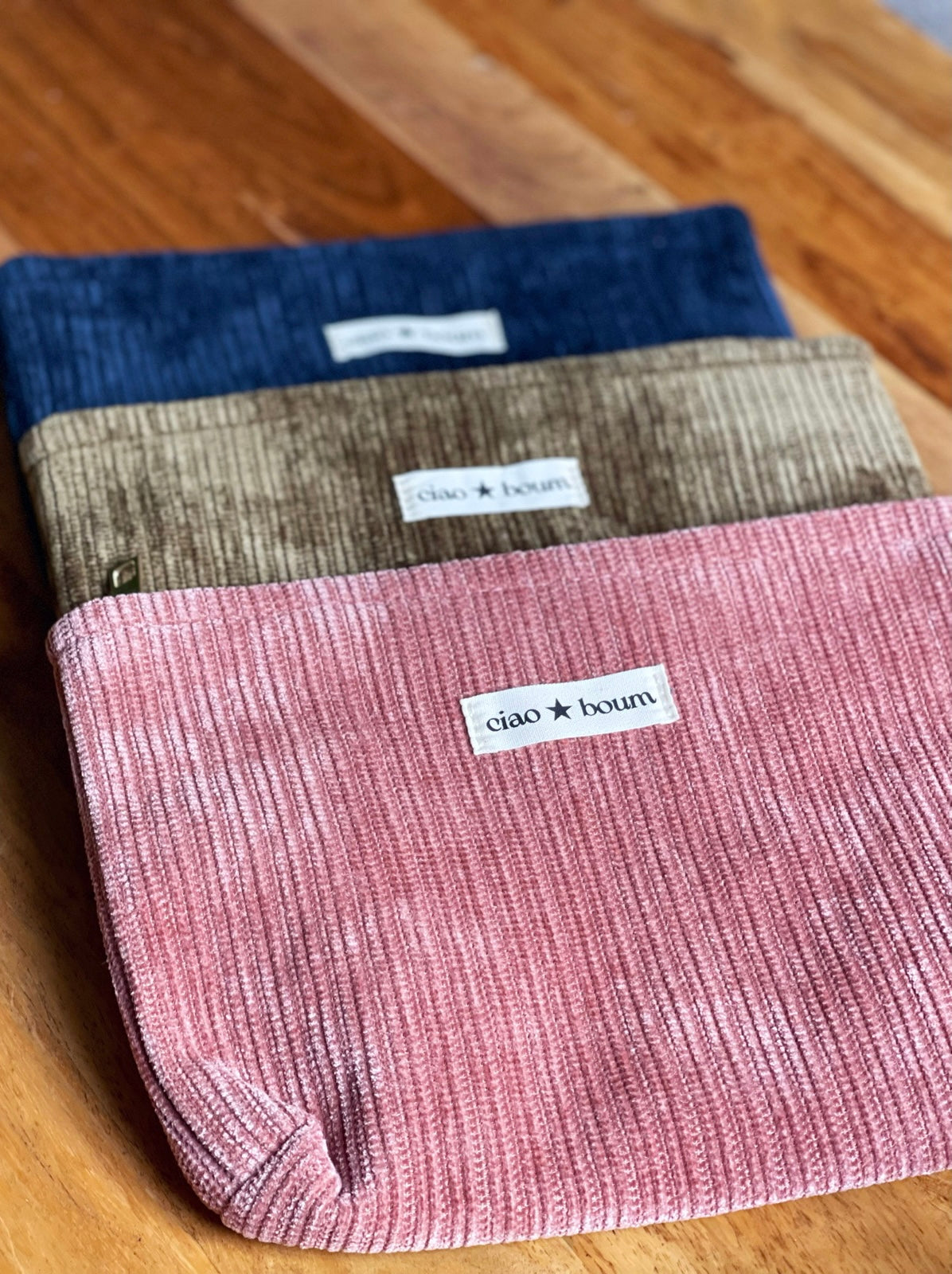 Pochette ciao bleu
