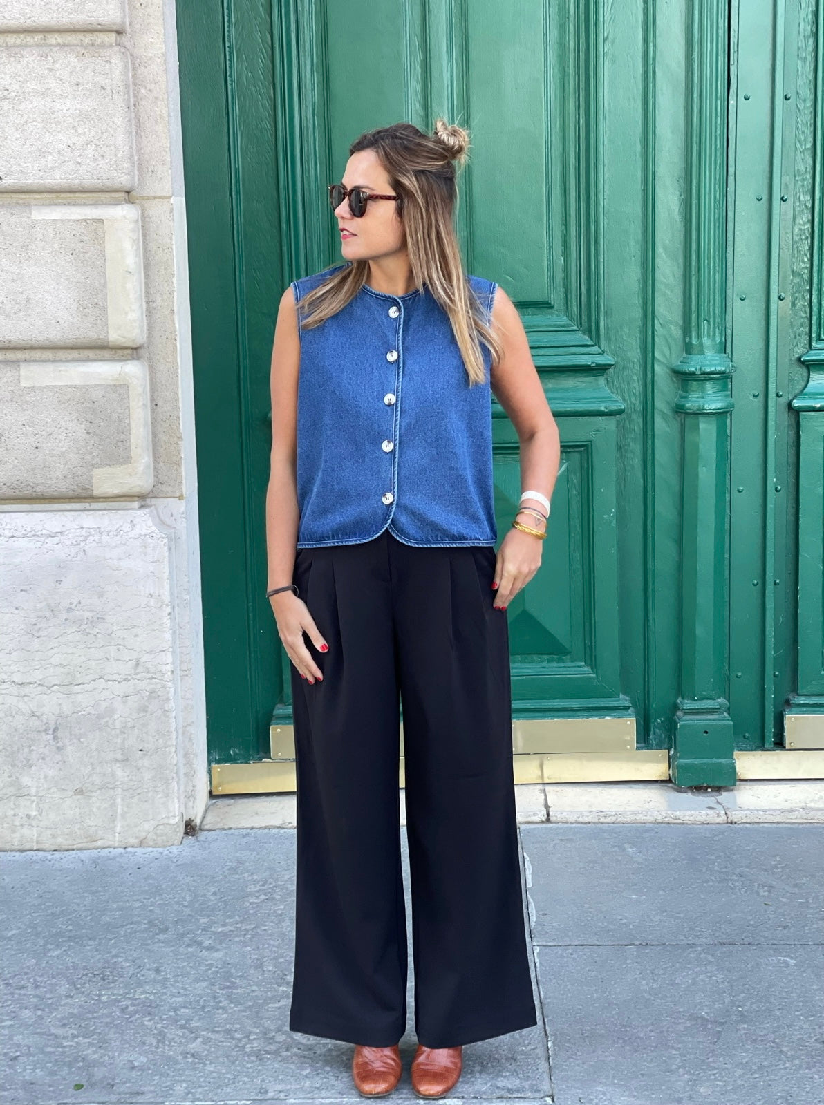 Pantalon-Pakita-pantalon-évasé-noir-Mylo-concept-store-paris-17