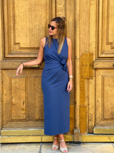 Charger l&#39;image dans la galerie, Robe-Alcala-robe-bleue-longue-avec-noeud-Mylo-concept-store-paris-17

