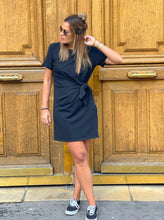 Charger l&#39;image dans la galerie, Robe-Maeva-robe-courte-noeud-Mylo-concept-store-paris-17
