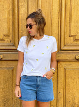 Charger l&#39;image dans la galerie, Tshirt-Caceres-tshirt-blanc-motif-citron-brodées-fruits-Mylo-concept-store-paris-17
