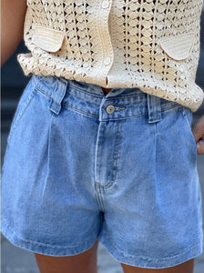 Short Lina
