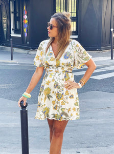 Robe Victoria