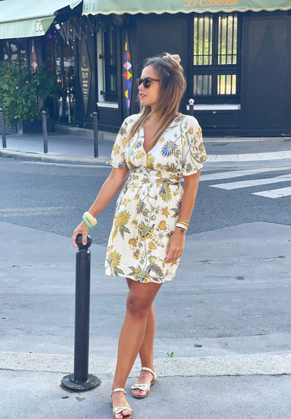 Robe Victoria