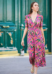 Jane-wood-robe-frida-longue-colorée-motif-col-v-manches-courtes-mylo-concept-store